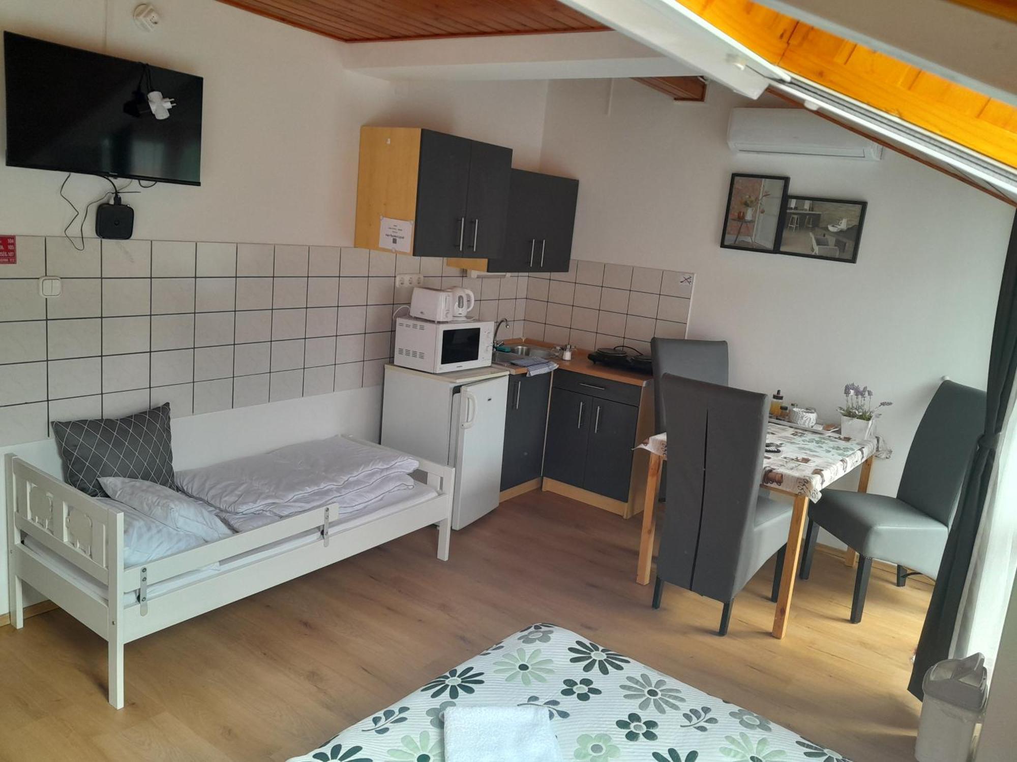 Nyirfa Apartmanhaz Zalakaros Esterno foto